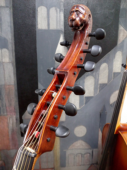 viola bastarda